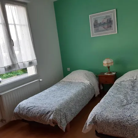 ホームステイ Les Myrtilles *